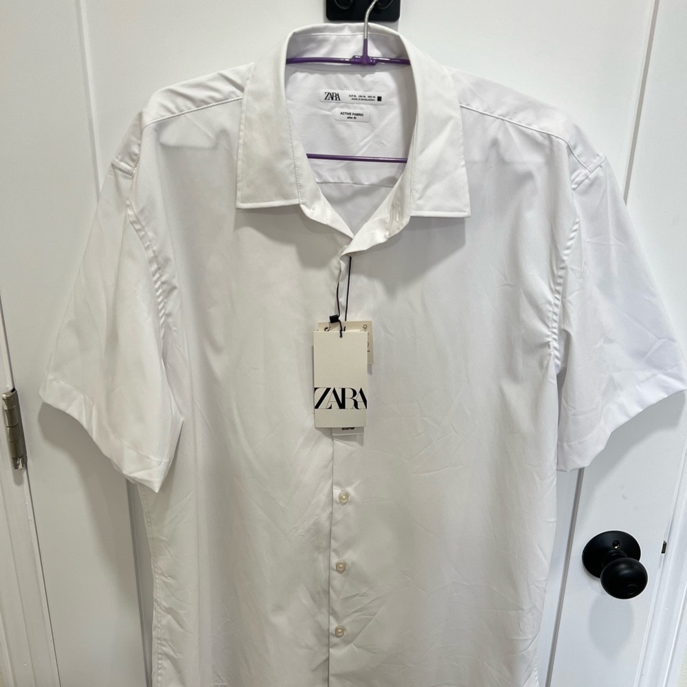 Zara Men's Crisp White Button Down Shirt Active Fabric Casual Men’s Size XL